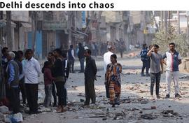 Delhi descends into chaos