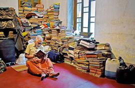 Finding P.T. Nair among his old books in Kolkata