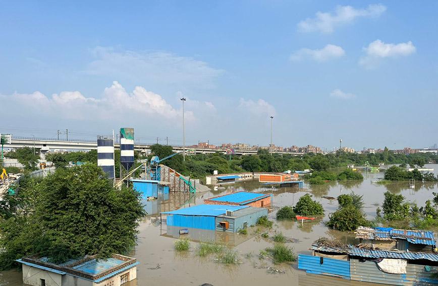Floodplains belong to rivers